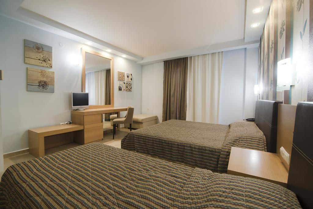 Paralía Mistral Hotel חדר תמונה